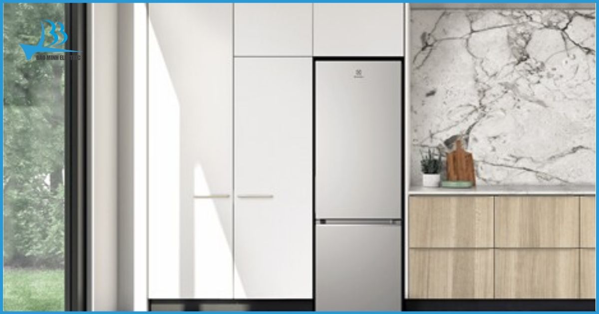 Thiết kế độc đáo duy nhất của tủ lạnh Electrolux Inverter màu bạc