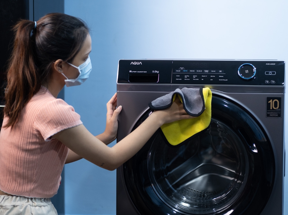 Tại sao nên vệ sinh máy giặt Aqua định kỳ?