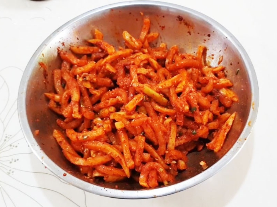 Củ cải khô trộn chua ngọt