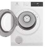 Máy sấy quần áo Electrolux EDV804H3WC-3