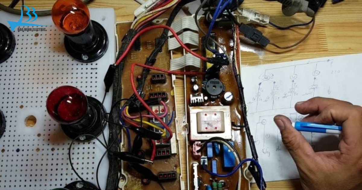 Bo mạch máy giặt bị hỏng