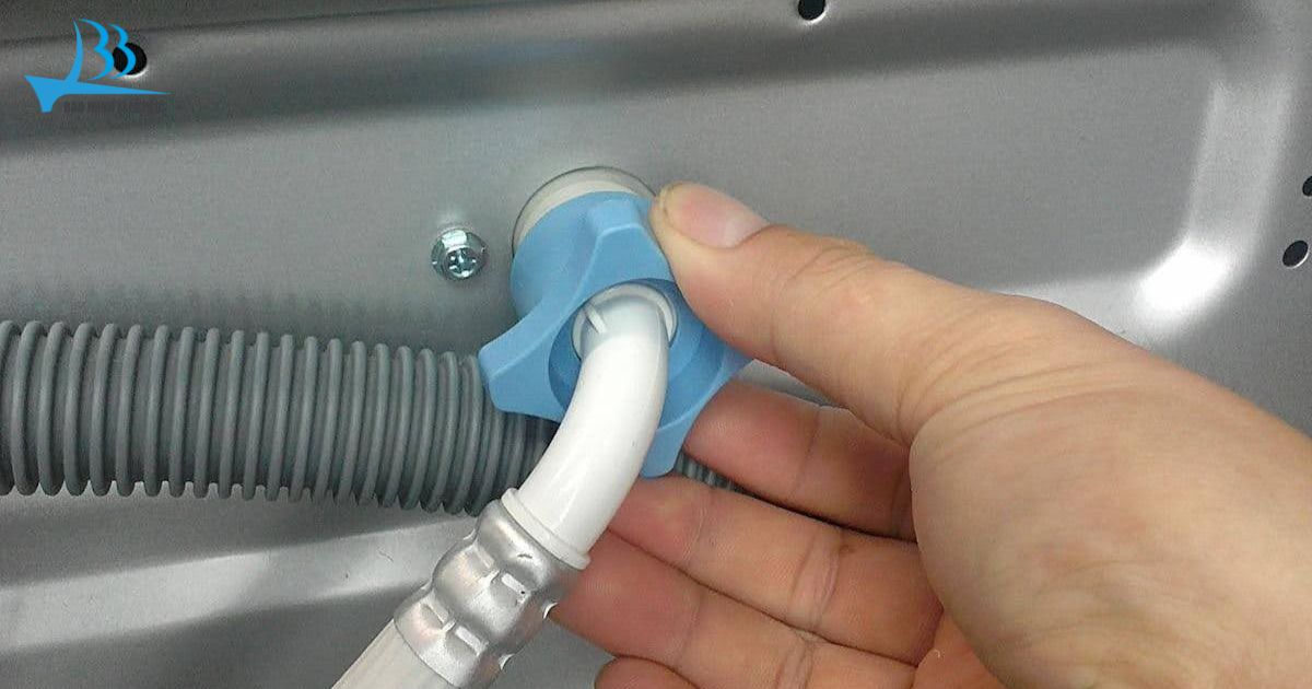 Van cấp nước bị hỏng