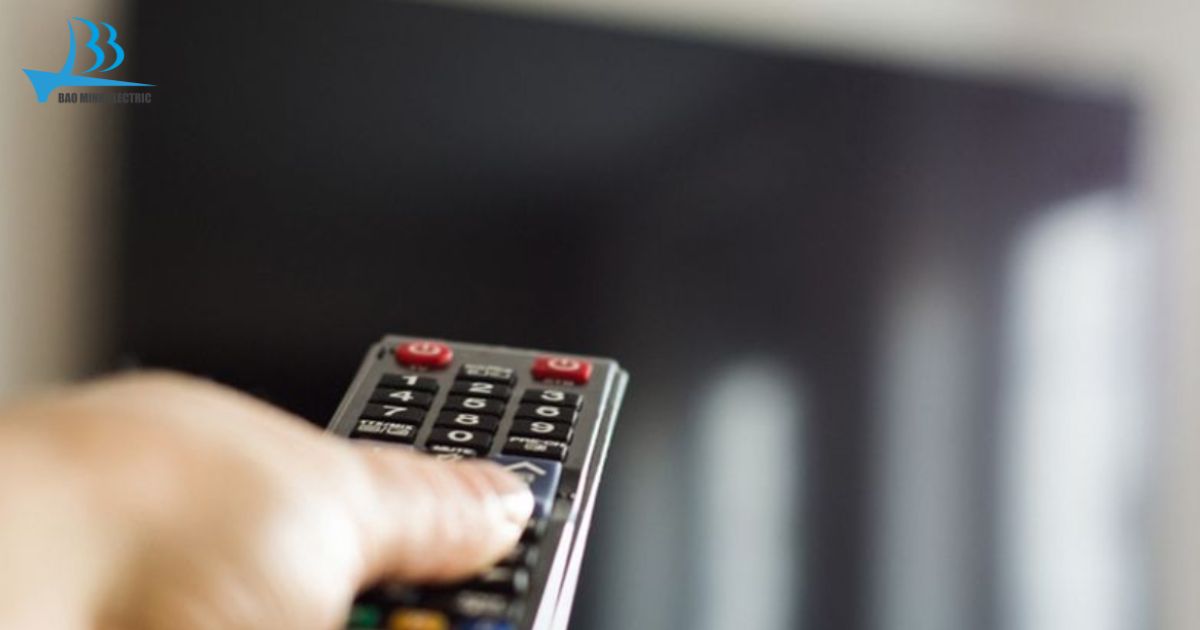 Dò kênh TV LG đời 2026 bằng nút Ăng-ten