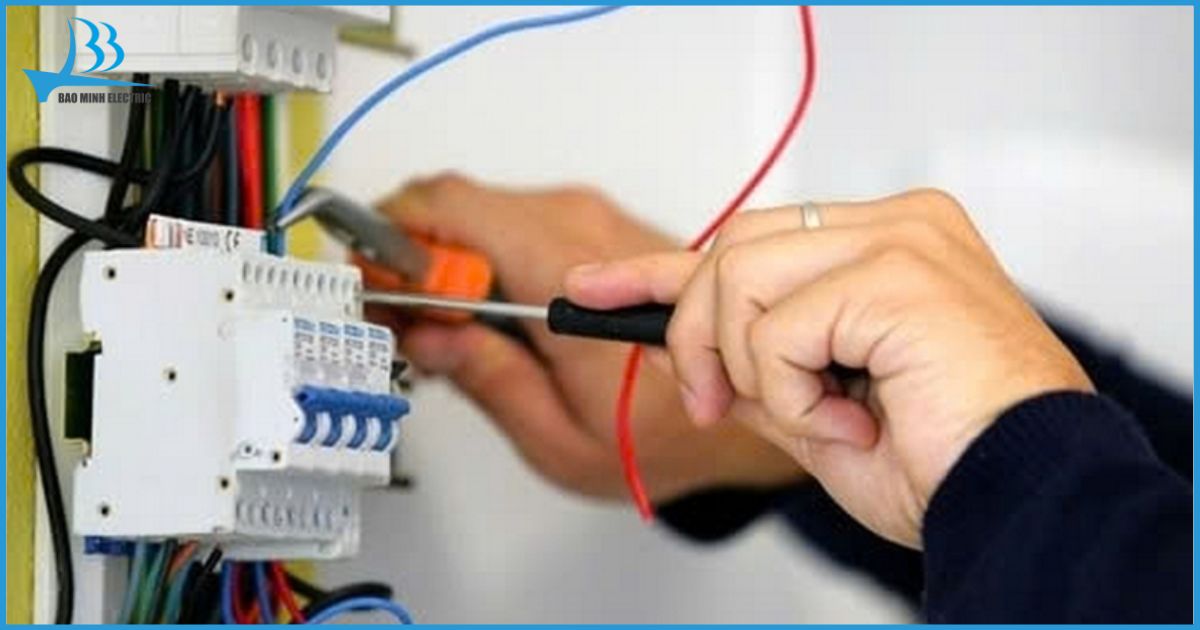 Thường xuyên bảo trì thiết bị để hạn chế lỗi H52 trên máy giặt Panasonic