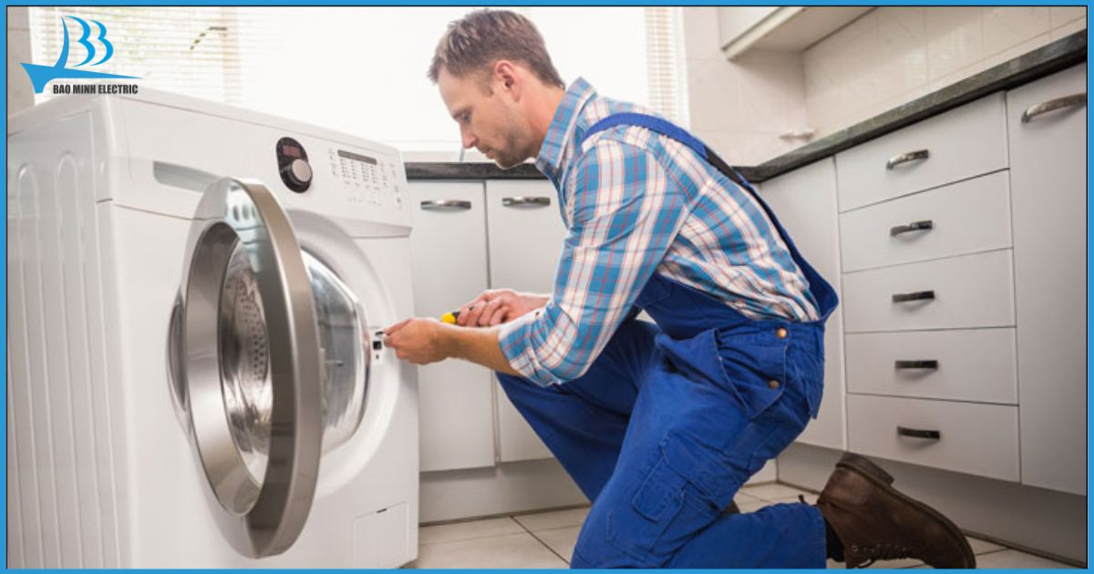 Vệ sinh sạch sẽ lưới lọc van cấp nước là cách khắc phục lỗi E4 đơn giản và hiệu quả nhất ngay tại nhà